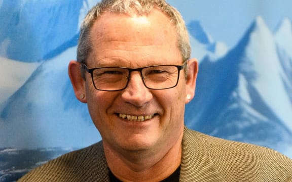 Professor James Renwick of Victoria University