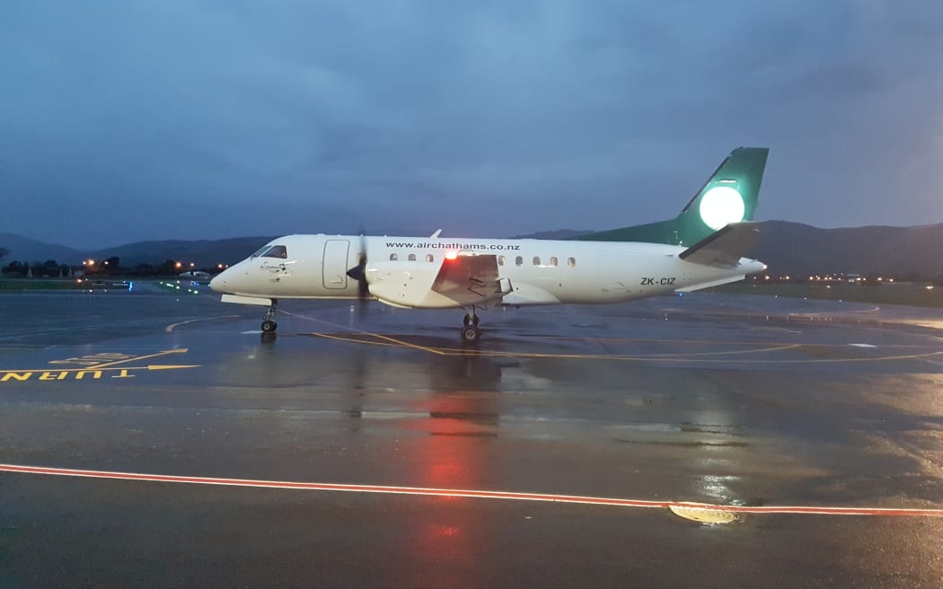 Air Chathams at Kāpiti.