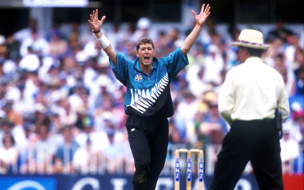 New Zealand's Geoff Allott appeals for a wicket.