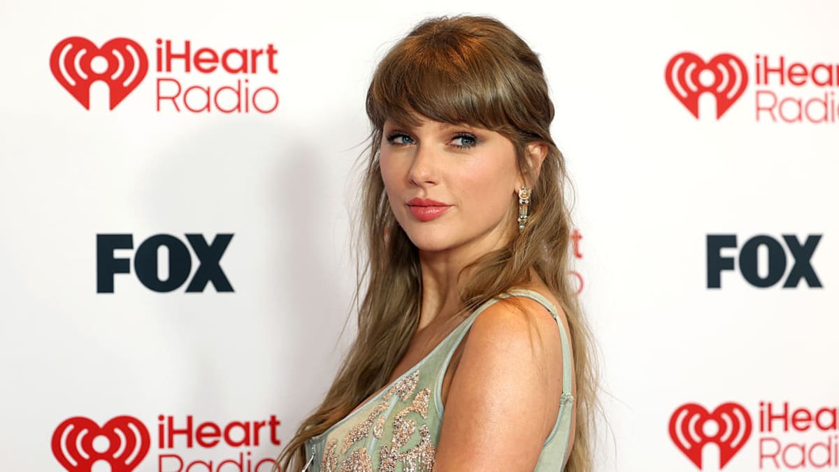 Taylor Swift explains why she was ‘mad’ at her parents when she wrote Love Story