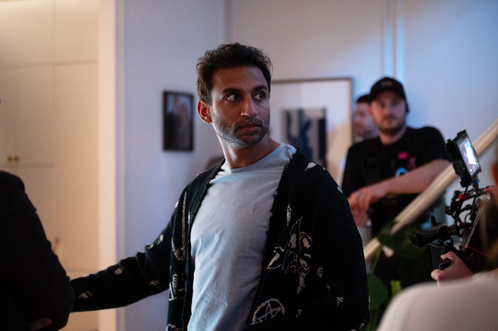 avi nash filming secret service