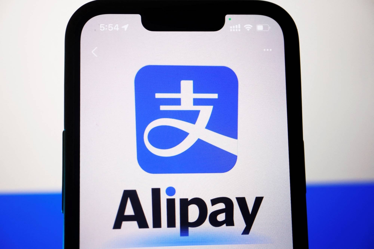 Chinese payment apps raise questions in Japan