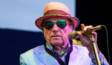 ‘I can’t keep singing the same songs the same way. It’s boring’