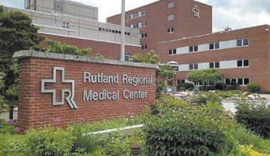Rutland Regional Medical Center fights unionization effort | Local News