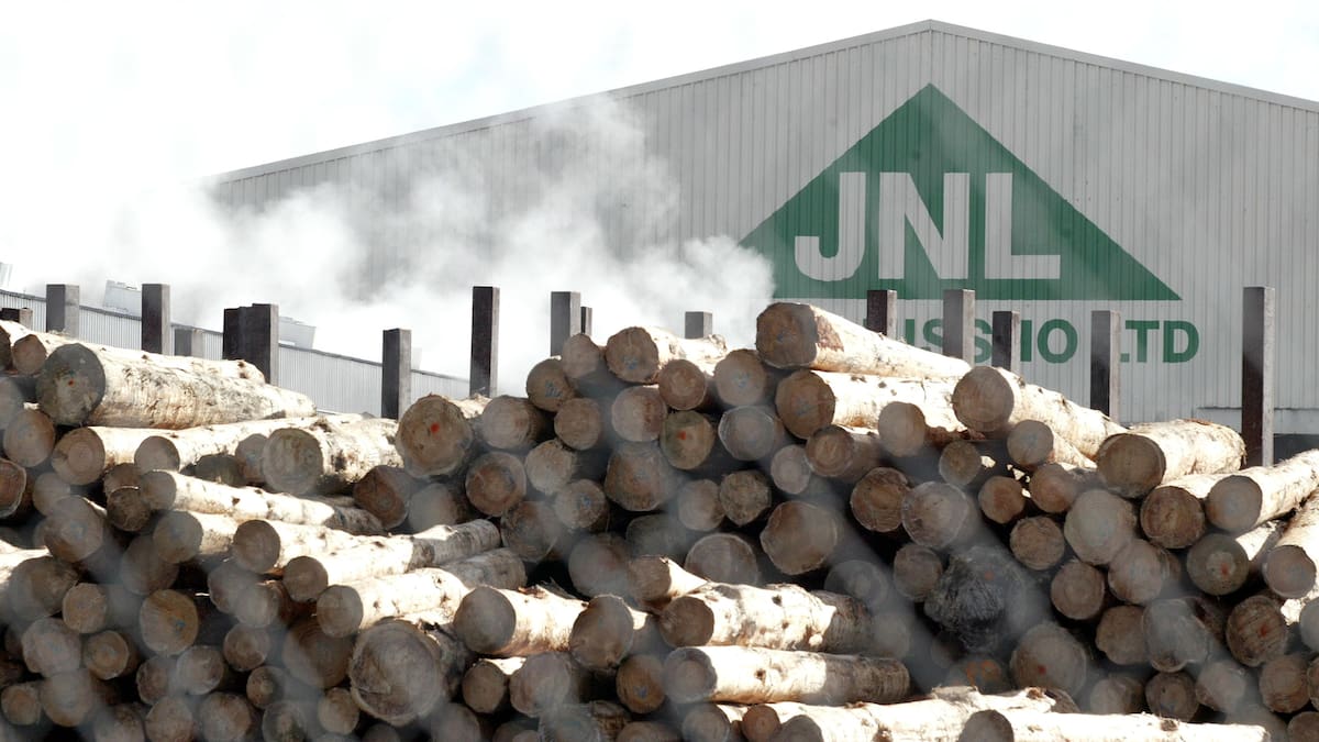 Kaitāia residents say town will be devastated if big employer Juken NZ shuts gates