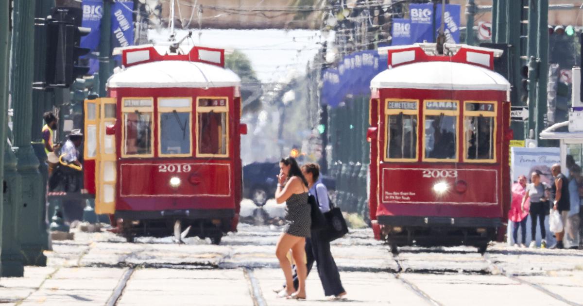 When Louisiana nights stay hot, mental health calls rise | Health care/Hospitals