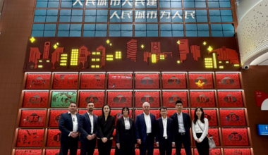 New Zealand delegation praises community service center in Shanghai's Huangpu district