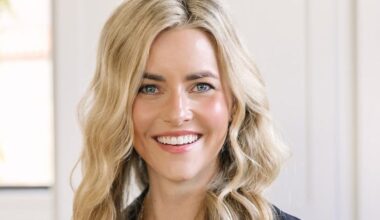 A Busy Dietitian Shares Her Trick for Eating Enough Protein in a Day