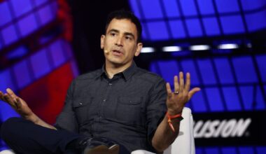 Top VC to AI Startup Founders: Sell While the Boom Lasts