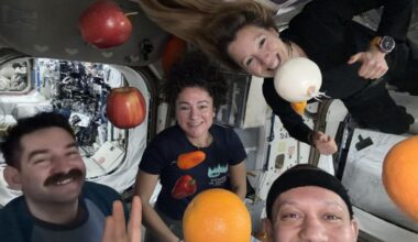 International Space Station crew celebrates arrival of fresh food | Northwest & National News