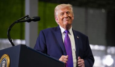 Trump to put his picture in US passports