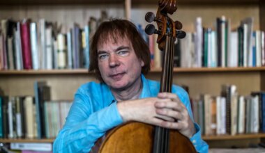 Julian Lloyd Webber reveals prostate cancer diagnosis