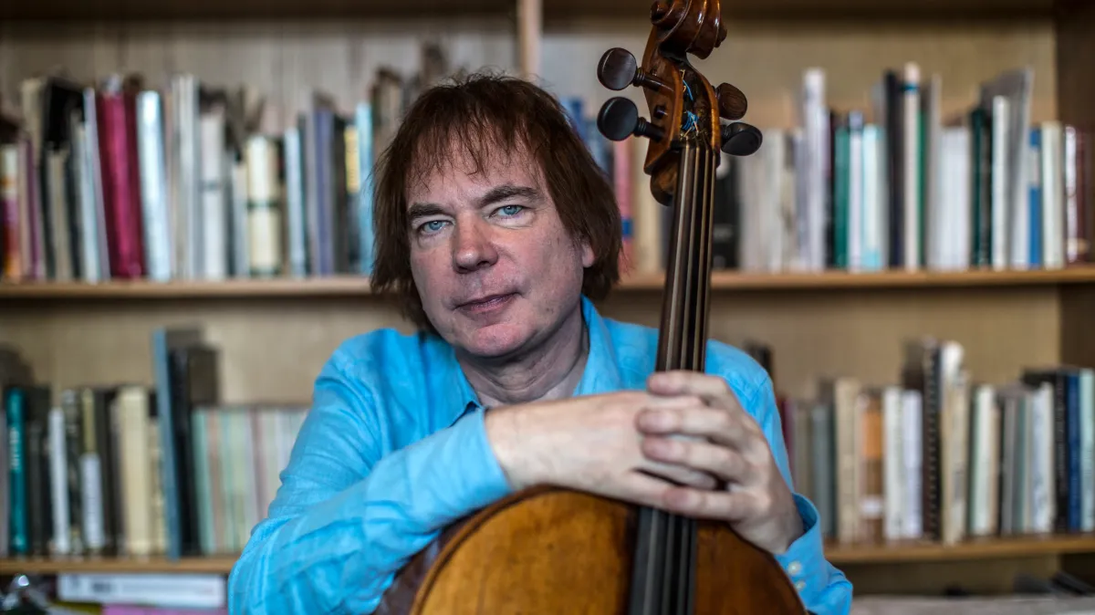 Julian Lloyd Webber reveals prostate cancer diagnosis