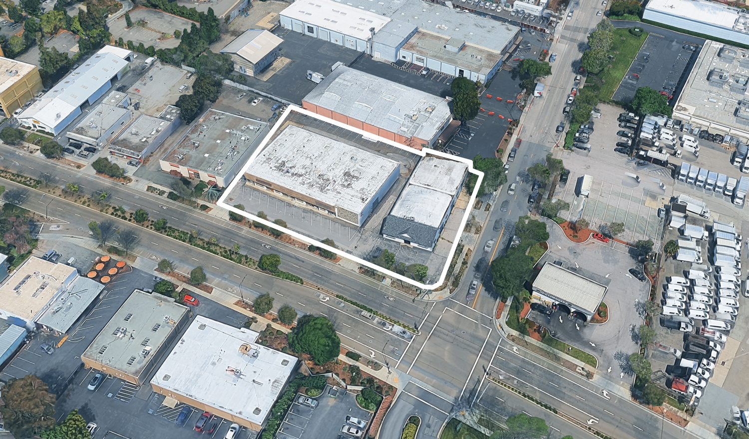 788 San Antonio Road, image via Google Satellite outlined approximately by YIMBY