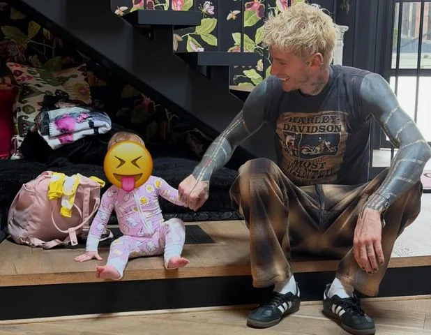 MGK and his daughter SagaCredit: machinegunkelly/Instagram