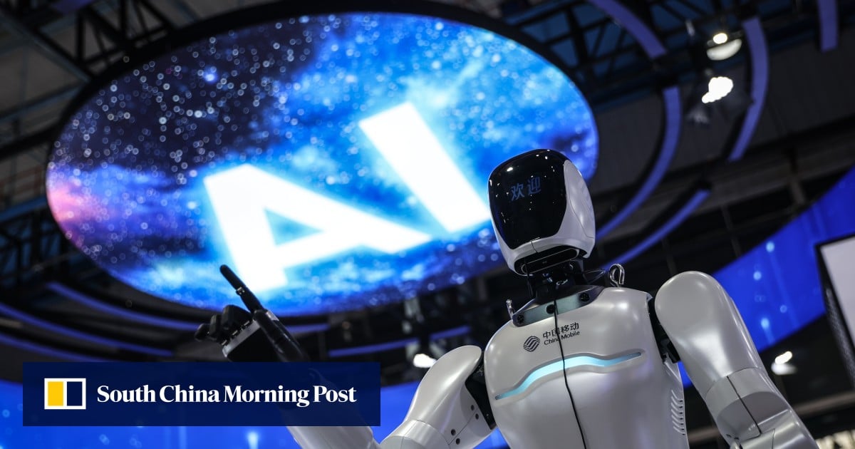 How can Beijing attract top-tier Chinese AI professionals based abroad?