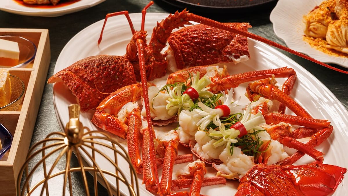 Jesse Mulligan Reviews Mr Lobster In Henderson, Where Yum Cha Becomes A Work Of Art