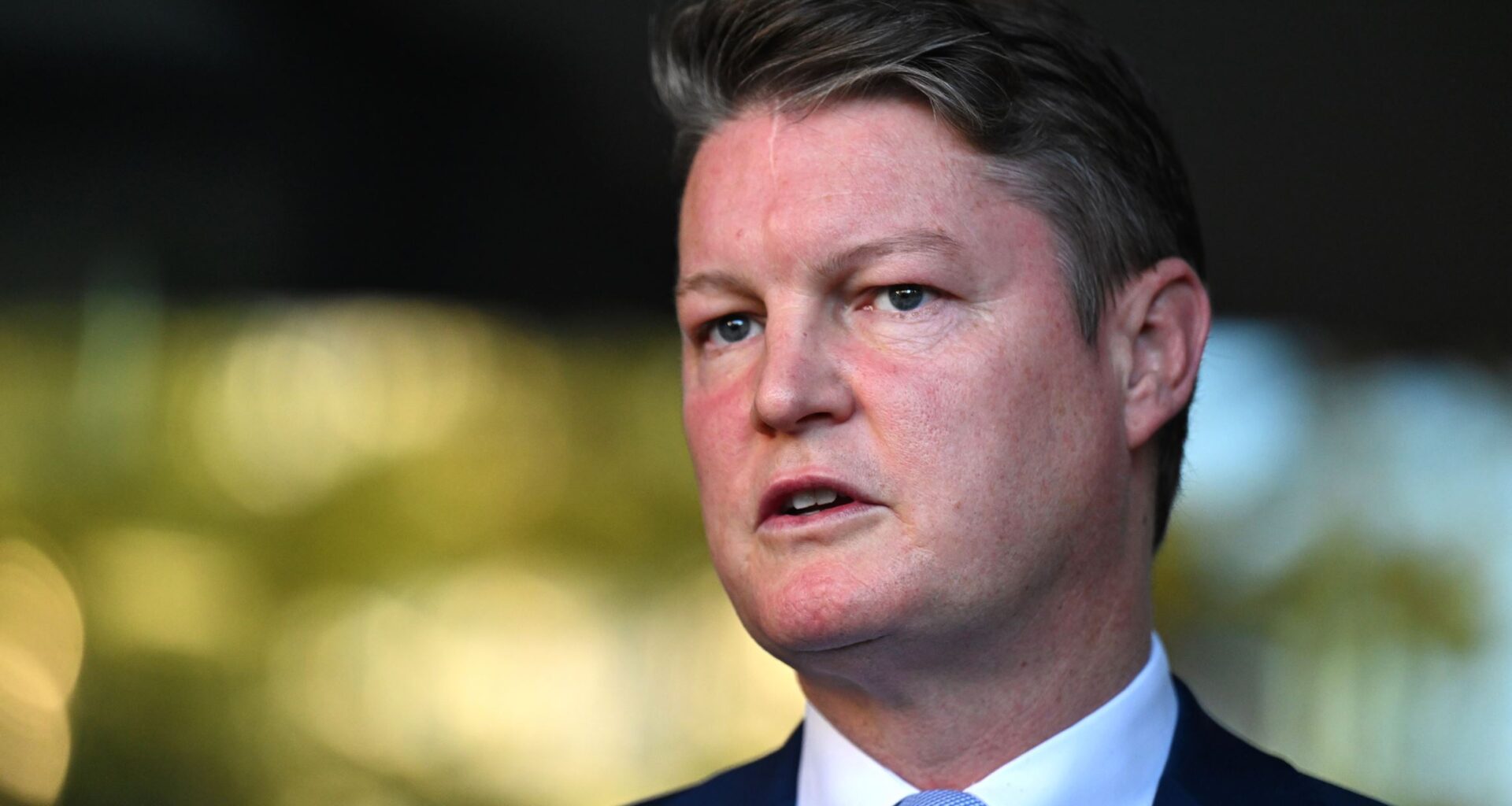 digital device crackdown extended to all Vic schools — EducationHQ