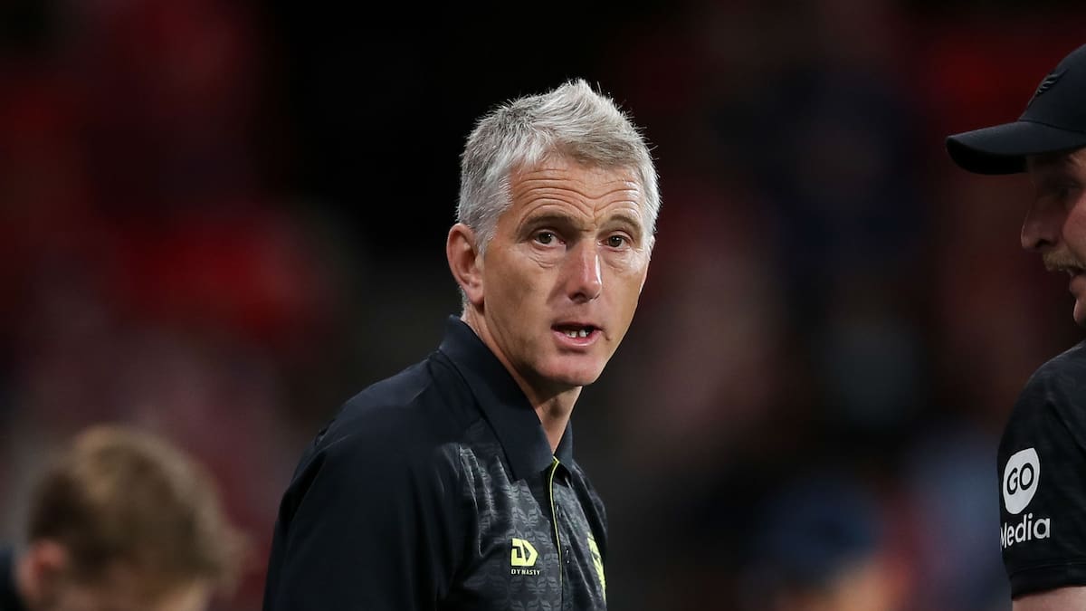 Wellington Phoenix’s faint A-League playoff hopes fade after costly Melbourne City defeat