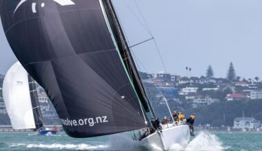 Heading home — the Three Kings fleet turns south