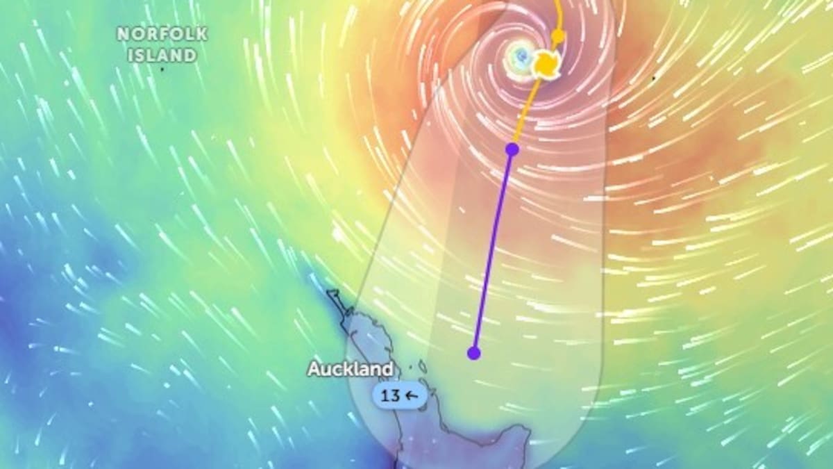 Cyclone Vaianu to reach NZ waters tonight, all North Island under alert as plans begin for storm