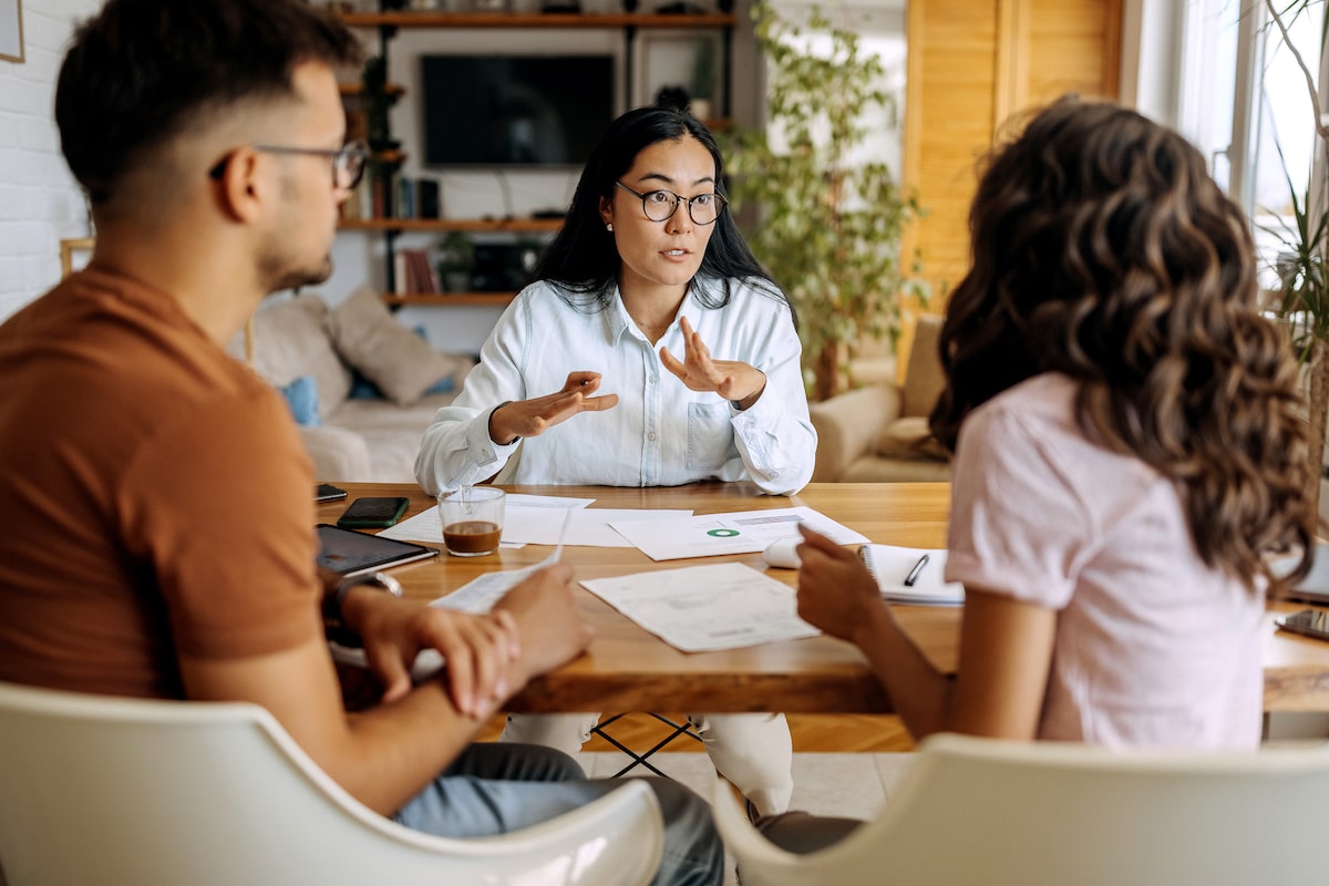 How to know when to change financial advisors