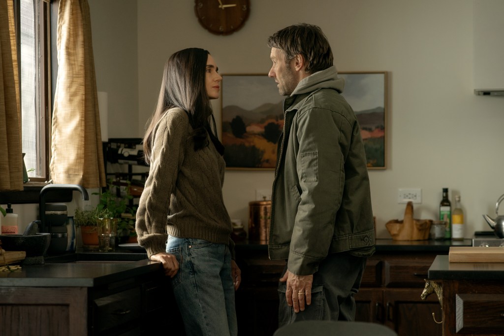 'Dark Matter' Sets Season 2 Release Date; First-Look Photos