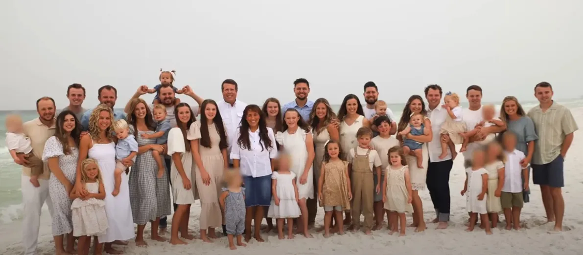 The Duggar Family Members Who Have Moved Away From Arkansas