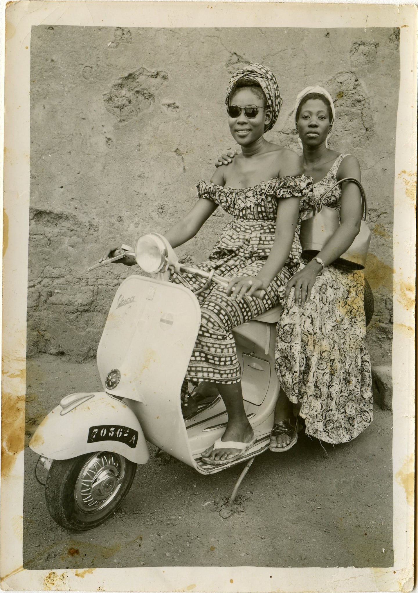 Seydou Keïta, "Untitled," 1957.