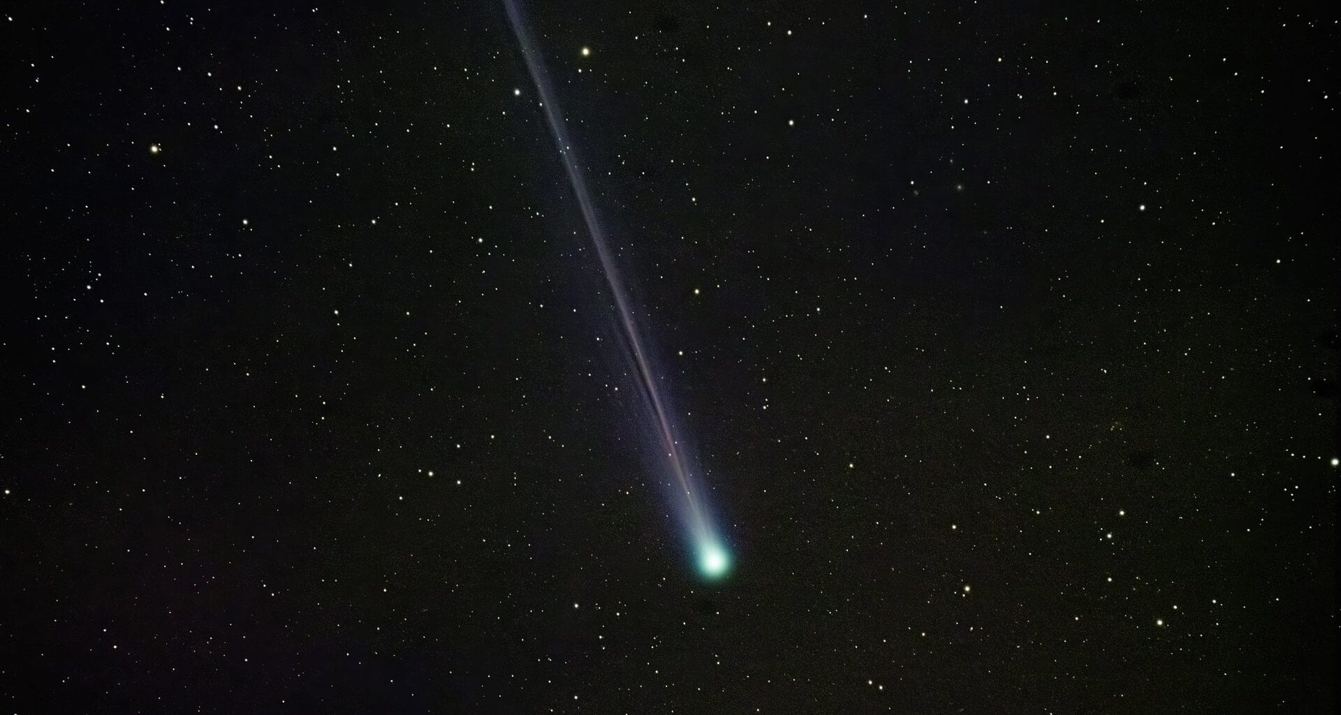 Comet R3 Pan-STARRS from April 12th. Credit: Eliot Herman.