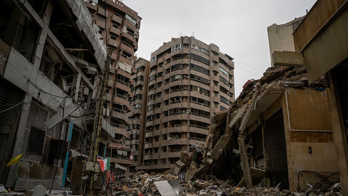 Trump issues 48-hour Iran deadline as nuclear plant strike fuels fears