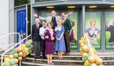 John Cleese returns to Torquay after 50 years for 'Fawlty Towers - The Play' opening night | News