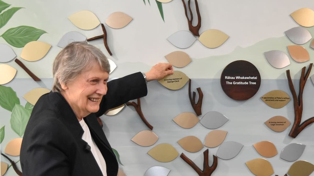 Helen Clark shares her father’s Waipuna Hospice story at unveiling ceremony