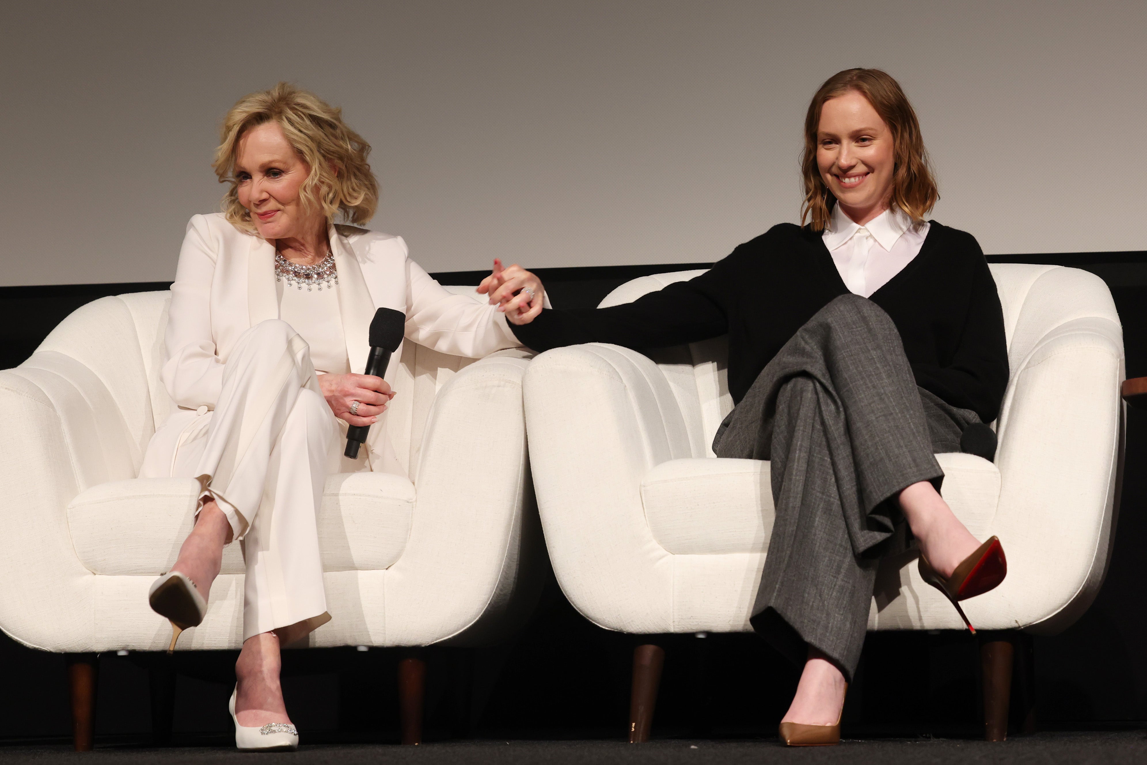 Actors Jean Smart and Hannah Einbinder discussed their favorite concerts they've ever been to in a recent press interview for the new season of 'Hacks'
