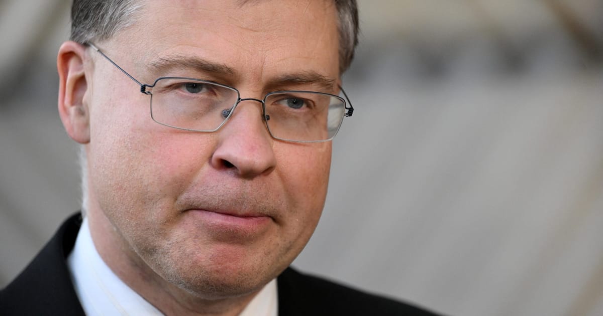 Brussels backs windfall tax on big firms to ease pain from energy crisis – POLITICO