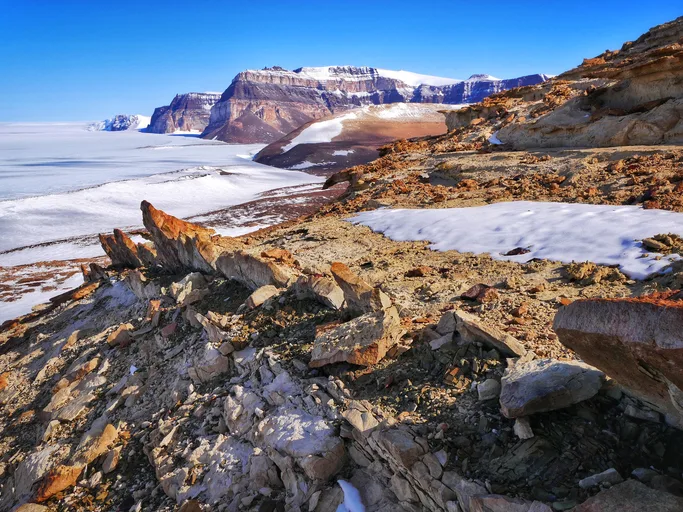 Upper Taylor Valley, McMurdo Dry Valleys