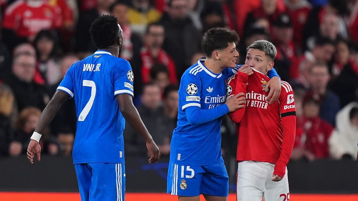 Fifa World Cup: Players who cover mouths face red card at World Cup