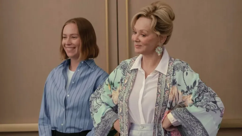 Ava and Deborah in Hacks Season 4