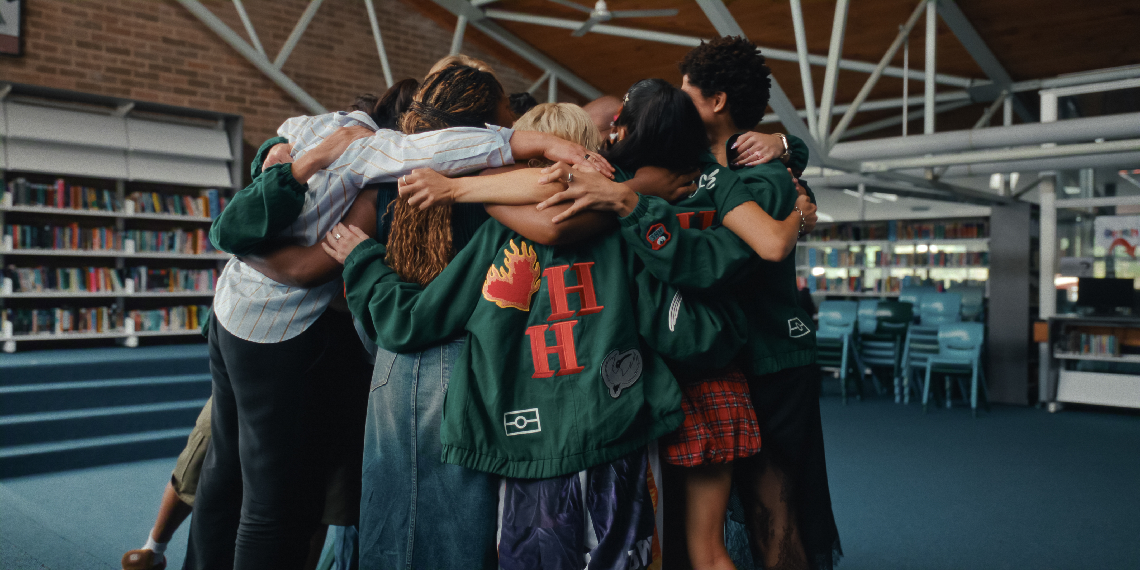 Heartbreak High (Remake) N S3 E8 00 39 14 09