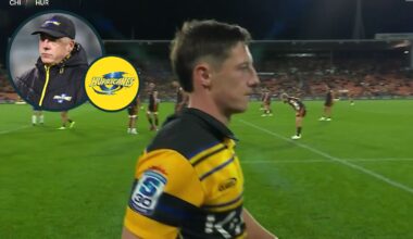 Hurricanes boss defends Cam Roigard decision amid All Blacks legend's 'filthy' claim