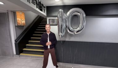 Scott Mills Bridge sign removed at Fleet – RadioToday