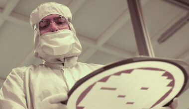 The Ridiculously Nerdy Intel Bet That Could Rake in Billions