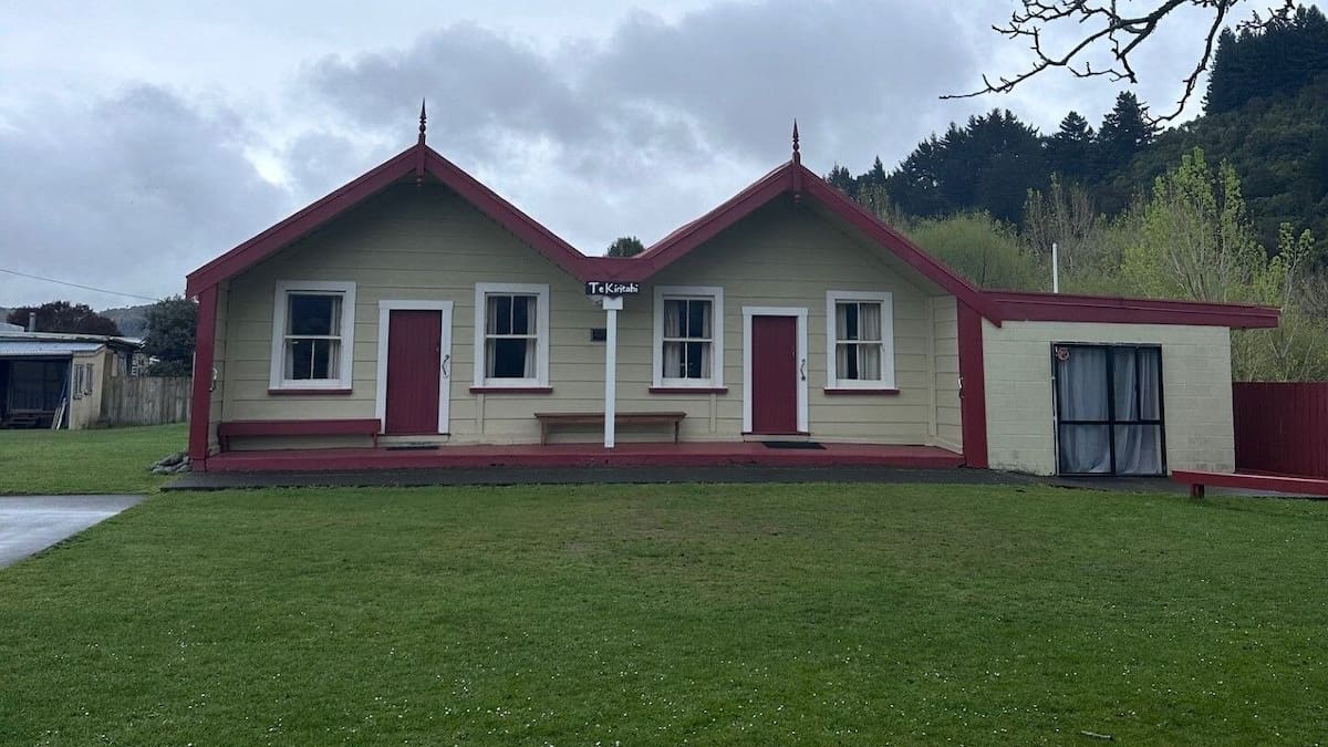 Whanganui police aware of online posts targeting Treaty signing