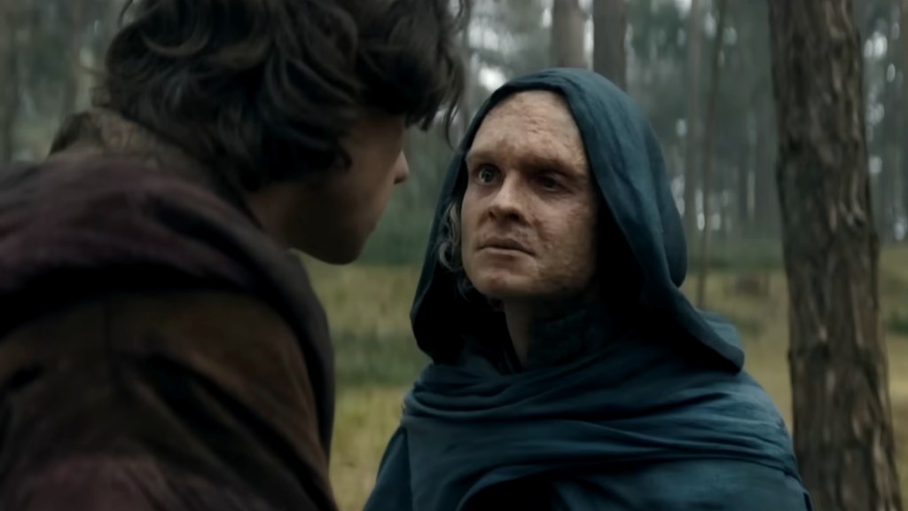 Larys Strong and King Aegon II Targaryen in House of the Dragon Season 3