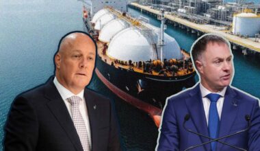 New Minister says world has changed, old Minister says Cabinet has made decision on LNG