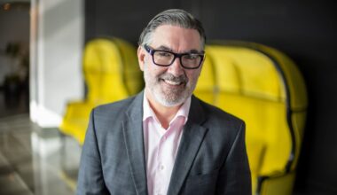 Fiji Airways boss bullish as more Kiwis say ‘bula’ and dodge Middle East chaos, but can airline keep them for good?