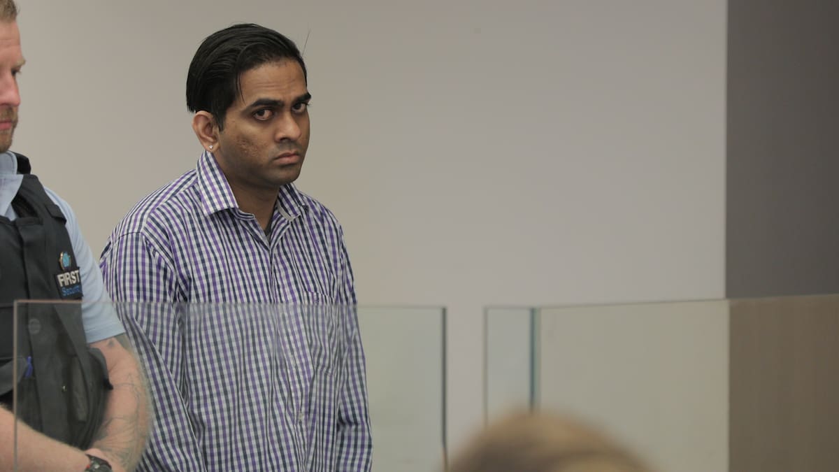 Auckland High Court judge upholds jail term for immigration fraudster Vincent Smith