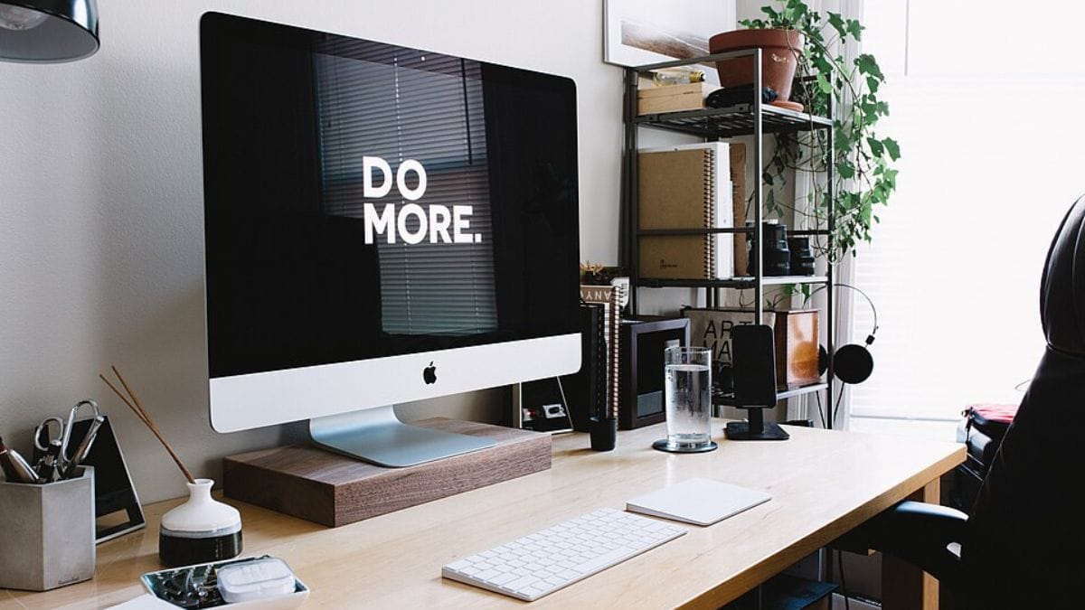 Gen Z employee’s reply over 7pm log-off sparks discussion