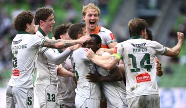 Wellington Phoenix claim first away win over Melbourne Victory in nine years to sit on cusp of A-League playoffs