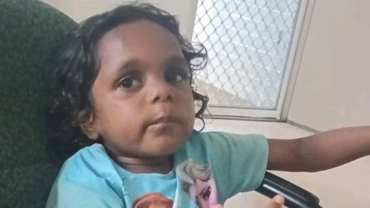 Police search for Sharon, 5, missing in remote Alice Springs town